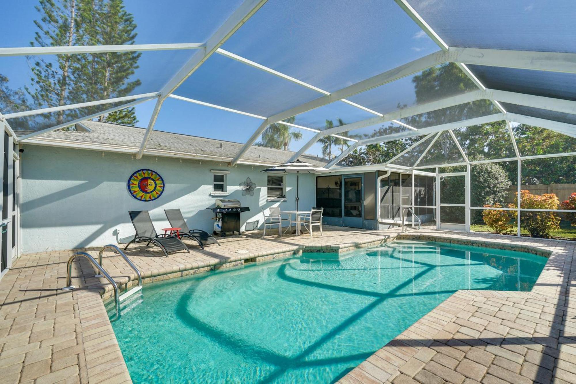 Bright Home With Outdoor Oasis, 7 Mi To Beaches Cape Coral Exterior photo